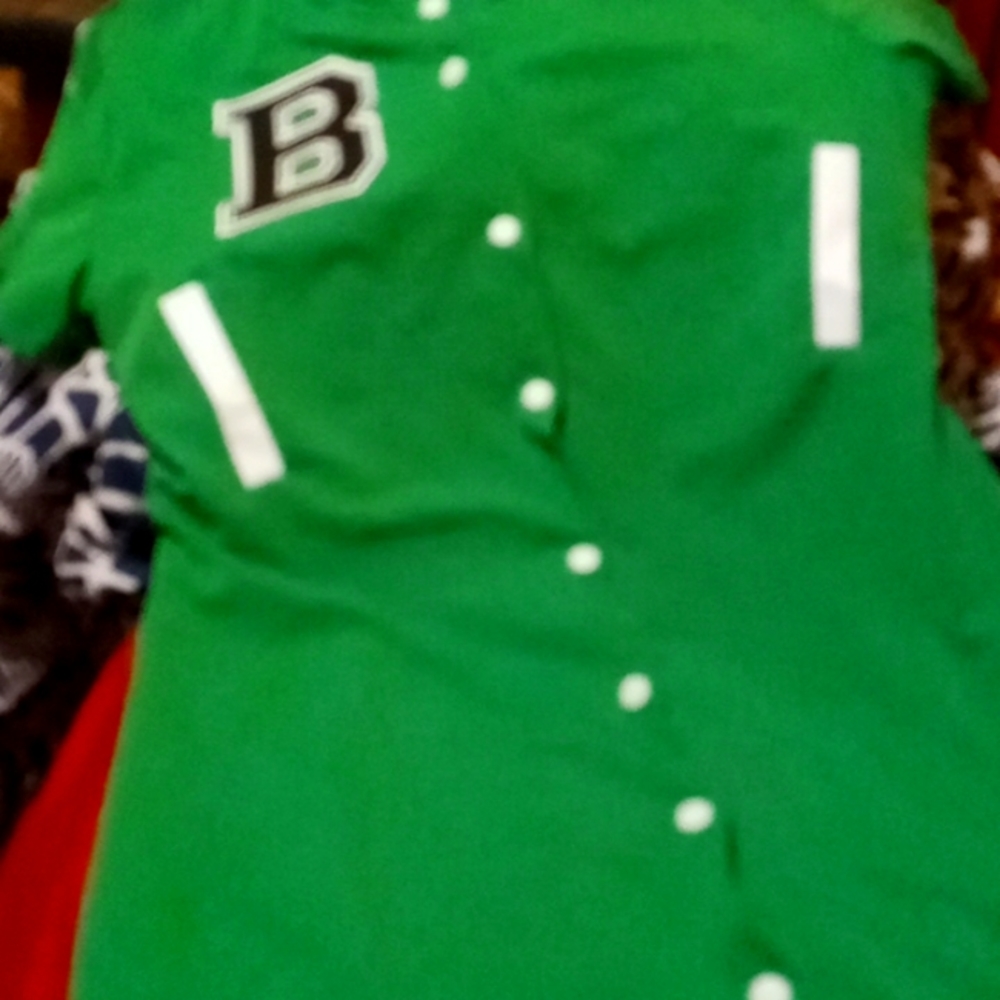 Green jersey dress on xL and 2xL